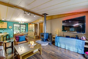 Pet-friendly Vacation Rental Near Port Townsend!