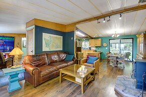 Secluded Port Townsend Retreat: Pets Welcome!