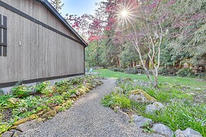 Secluded Port Townsend Retreat: Pets Welcome!