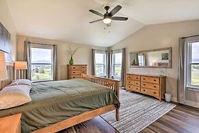 Walk To Golf: Modern Mtn-view Home in Granby