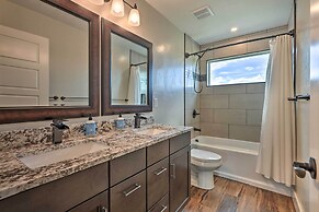 Walk To Golf: Modern Mtn-view Home in Granby