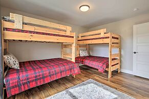 Walk To Golf: Modern Mtn-view Home in Granby