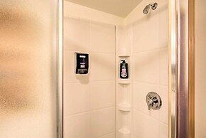 Pet-friendly Warrens Cabin w/ Fire Pit!