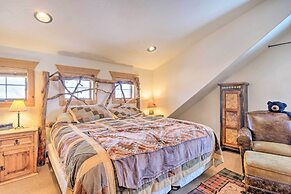 Mountain Views & Fire Pit: Granby Retreat!