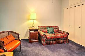 Historic Galveston Apartment - 1 Mi to The Strand!