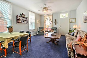 Historic Galveston Apartment - 1 Mi to The Strand!