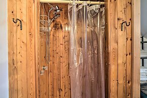 New York Vacation Rental w/ Smart TVs & Cable