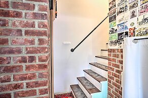 New York Vacation Rental w/ Smart TVs & Cable