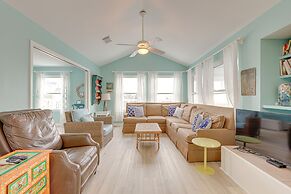 Steps to Beach: Galveston Vacation Rental!