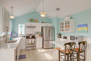 Steps to Beach: Galveston Vacation Rental!