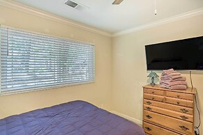 Charming Shasta Lake Retreat: Boat, Hike & Fish!