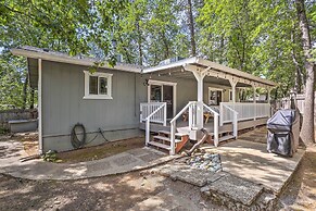 Charming Shasta Lake Retreat: Boat, Hike & Fish!