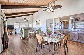 Kailua-kona Condo w/ Resort Amenities Access!