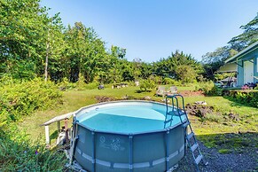Keaau Apartment on Beautiful Acre w/ Pool & Deck!