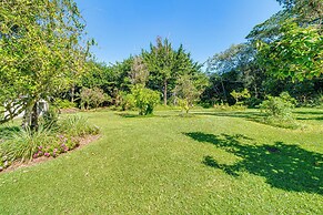 Keaau Apartment on Beautiful Acre w/ Pool & Deck!