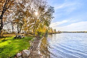 Pelican Lake Getaway on Stunning Peninsula!