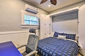 Bright Bradenton Retreat: 1 Mi to Downtown!