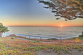 Cliffside Pacifica Hideaway: Unbeatable View!