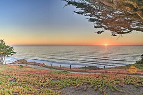 Cliffside Pacifica Hideaway: Unbeatable View!