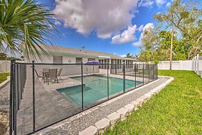 'the Flamingo House' Apollo Beach Gem w/ Pool