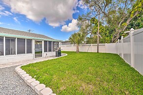 'the Flamingo House' Apollo Beach Gem w/ Pool