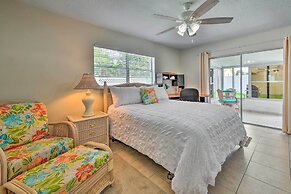 'the Flamingo House' Apollo Beach Gem w/ Pool