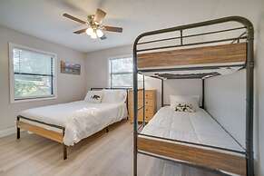 Kodak Getaway w/ Covered Decks + Game Room!