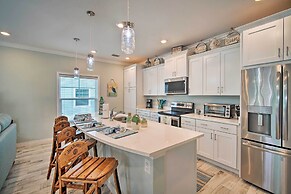 Upscale Perdido Key Resort Villa, 1 Mi to Beach!