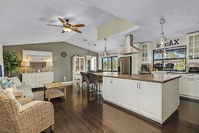 Canal-front Oasis w/ Dock & Kayaks in Cape Coral!