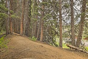 Walk to Ski Lift: Breckenridge Retreat w/ 2 Decks!