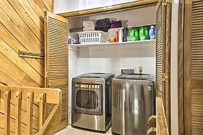 Walk to Ski Lift: Breckenridge Retreat w/ 2 Decks!