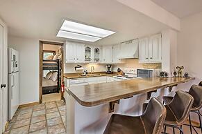 Walk to Ski Lift: Breckenridge Retreat w/ 2 Decks!