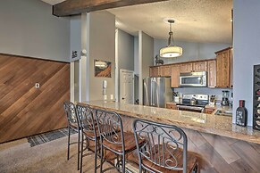 Upscale Avon Condo w/ Balcony & Mountain View!