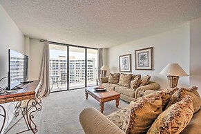 Beachfront Marco Island Condo w/ Pool Access!