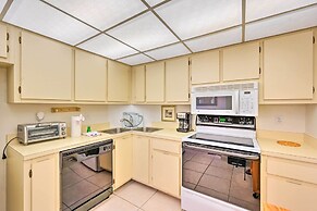 Beachfront Marco Island Condo w/ Pool Access!