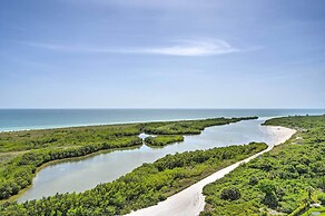Beachfront Marco Island Condo w/ Pool Access!