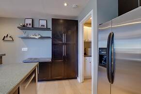 Tranquil Avon Vacation Unit w/ Luscious Views