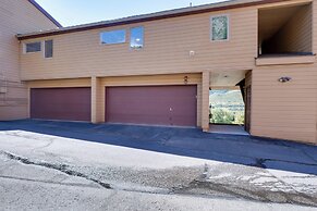 Tranquil Avon Vacation Unit w/ Luscious Views