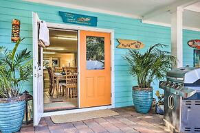 Studio w/ Pool & Gas Grill < 1 Mi to River