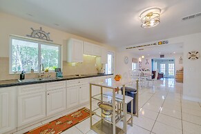 'laurel on the Lakes' Floral City Escape w/ Canoe!