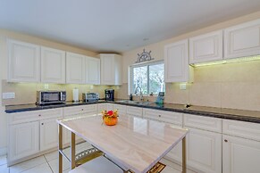 'laurel on the Lakes' Floral City Escape w/ Canoe!