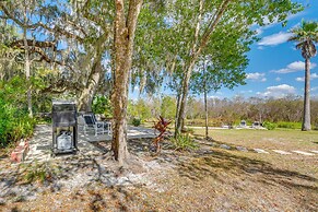 'laurel on the Lakes' Floral City Escape w/ Canoe!