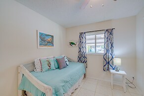 'laurel on the Lakes' Floral City Escape w/ Canoe!