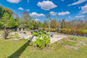 'laurel on the Lakes' Floral City Escape w/ Canoe!