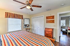Riverfront Homosassa Retreat w/ Kayak & Boat Dock!