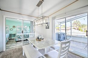 Boat Dock & Porch: Riverfront Retreat in Homosassa