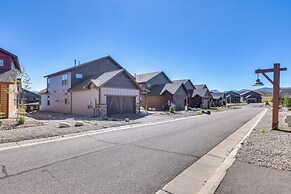 Furnished Deck & Hot Tub: Chic Granby Home!