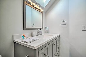 5 Mi to Mashpee Commons: Coastal Mashpee Condo