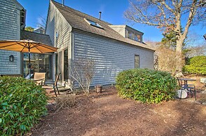 5 Mi to Mashpee Commons: Coastal Mashpee Condo