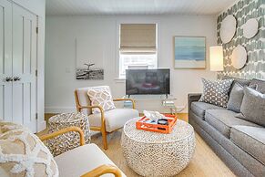 Airy Nantucket Escape in Historic Downtown!